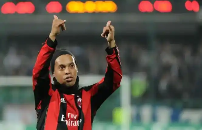 的表现无疑 的表现无疑