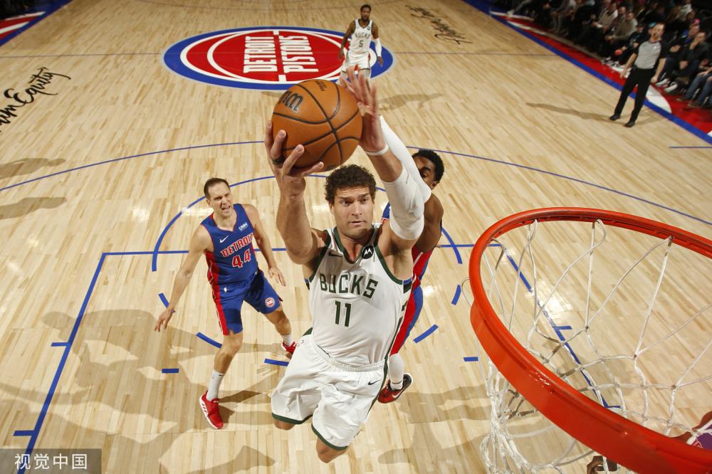 脱颖而出 脱颖而出