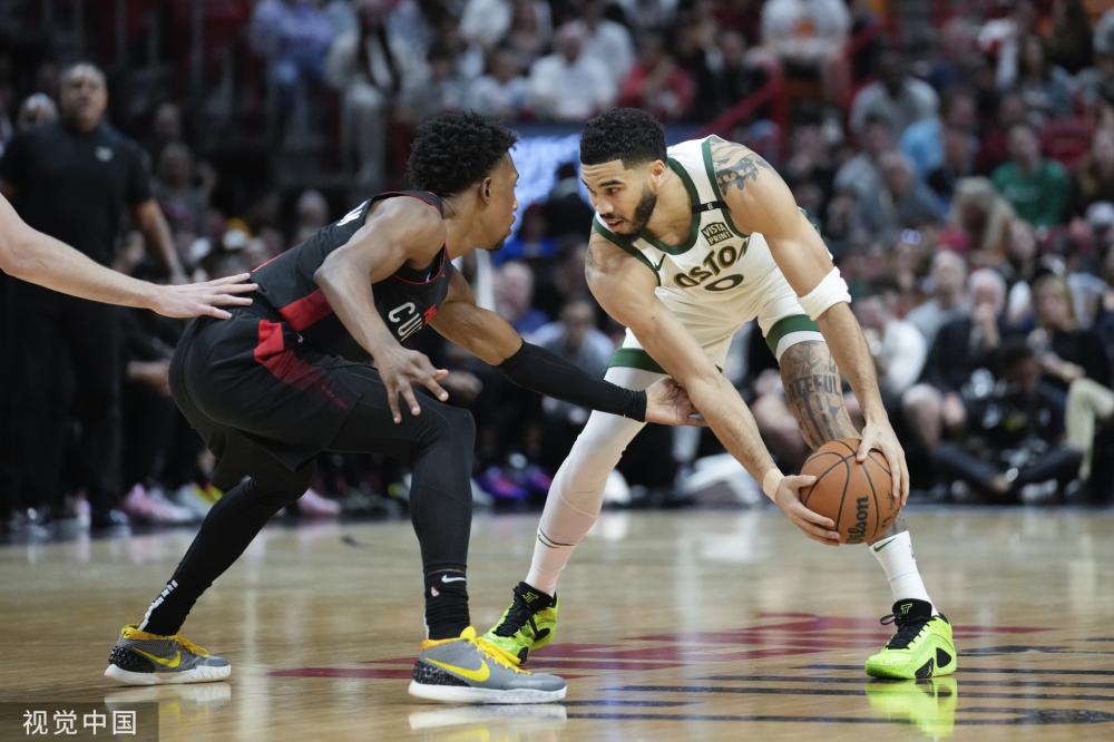 以及年轻球 以及年轻球