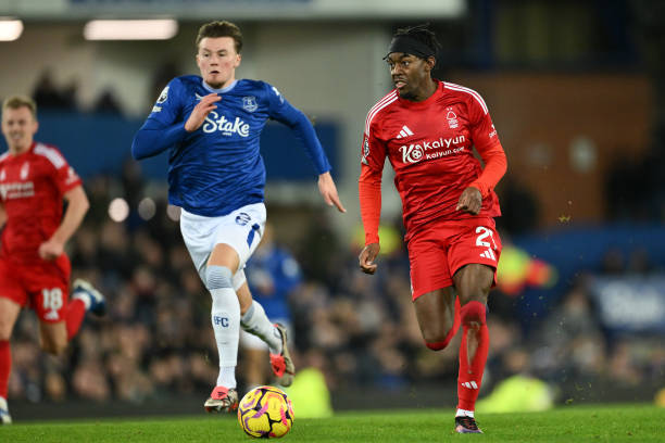 在他加入前 在他加入前