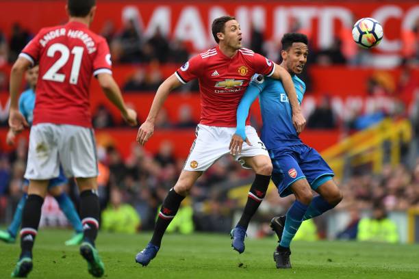 向的关键因 向的关键因